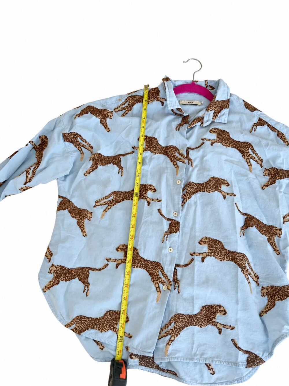 0039 Italy Lucy Oversize Blouse Leopard Embroidery Light Blue Button Down L